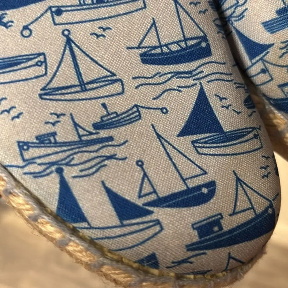 Eric Michael Blue Boat Print Espadrilles Size 7